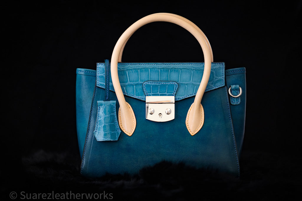 La Petite in blue